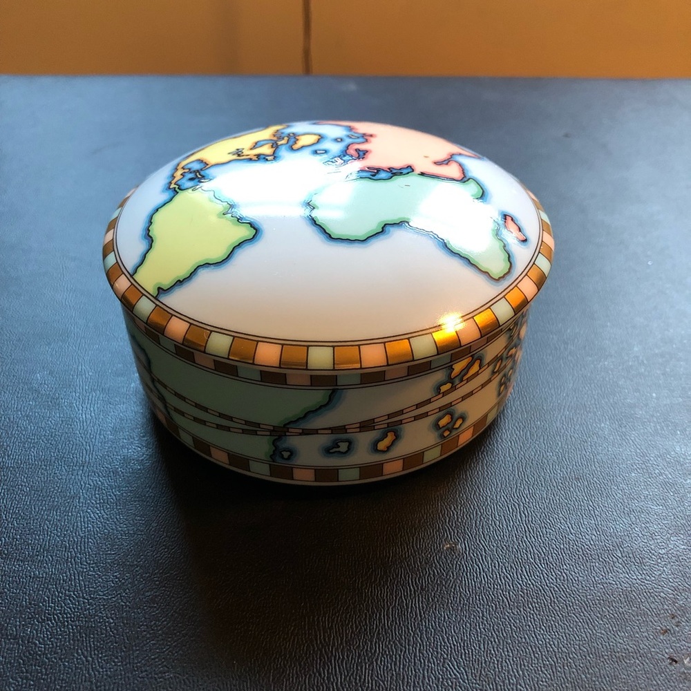 Tiffany Ceramic Dish with Lid
